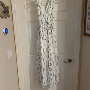 NWT A New Day Elegant White and Green Patterned Dress